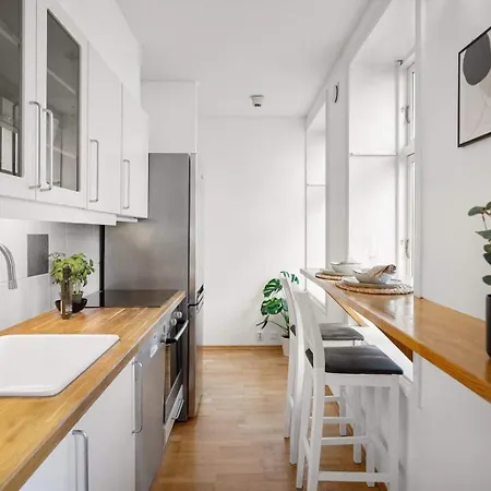 Homerentals L & Convenient - Queen Bed Lägenhet